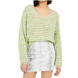 NWT Free People Coconut V-Neck Sweater in Kiwi Cream Combo 🥝 Size Large